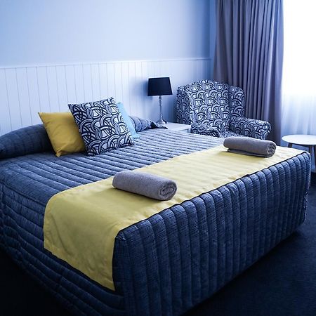 Oasis Motel Кобар Екстериор снимка